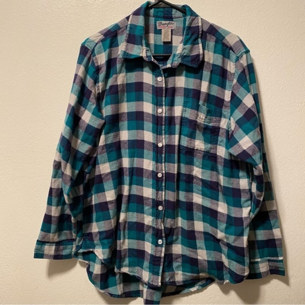 Wrangler Shirt Women’s Large LongSleeve Plaid Pocket Button‎ Up Front Flannel